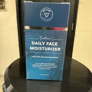 Daily Face Moisturizer - Blue